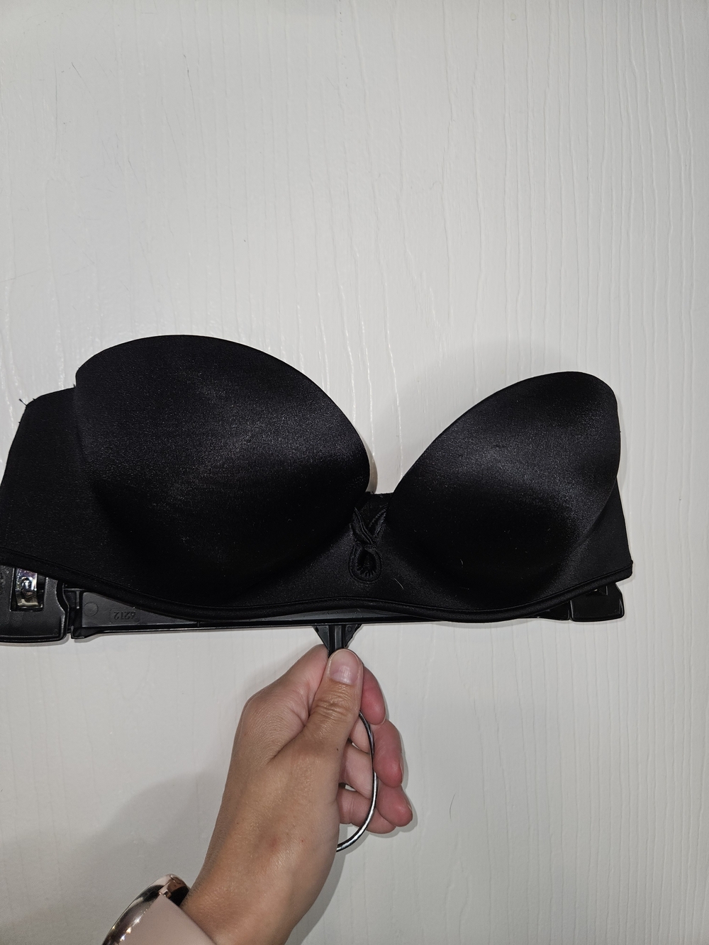 Victoria's Secret Black Strapless Very Sexy Push-Up Padded Bra